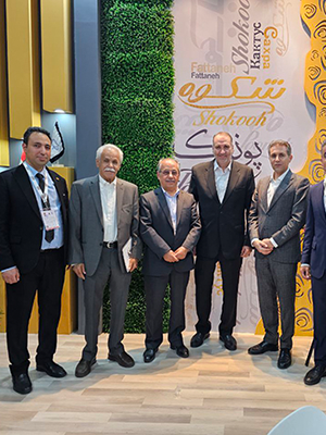 بازدید اتحادیه صادرکنندگان خراسان رضوی و هفت شرکت معتبر از غرفه حباب کف توس در دومین و سومین روز از نمایشگاه ایران بیوتی و کلین 1403